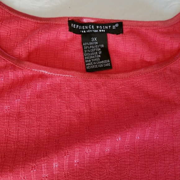 Reference Point II Plus Size Salmon Color Top - Picture 2 of 4